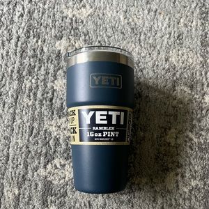 NEW 16oz Yeti tumbler